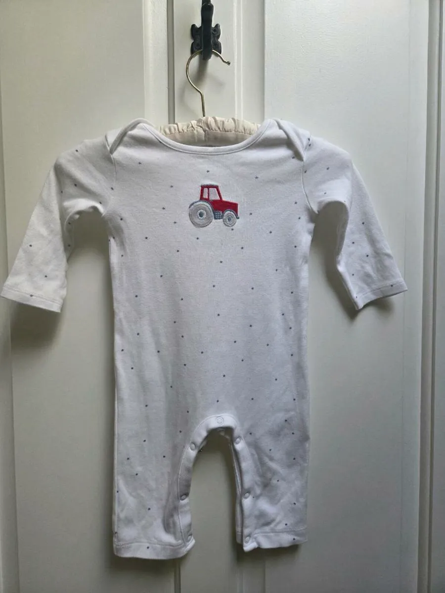 White Company Baby Sleep suit - Image 2