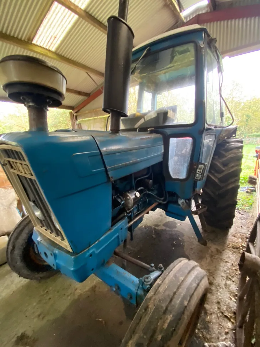 Tractor Ford 7500 - Image 1
