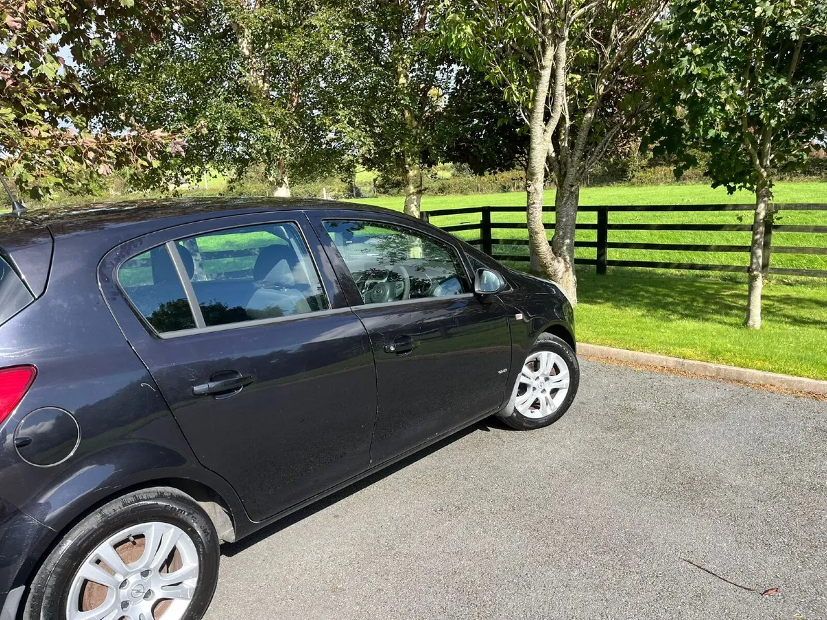Opel Corsa 2010 - Image 4