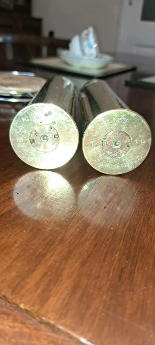 Old brass 1939   shells - Image 2
