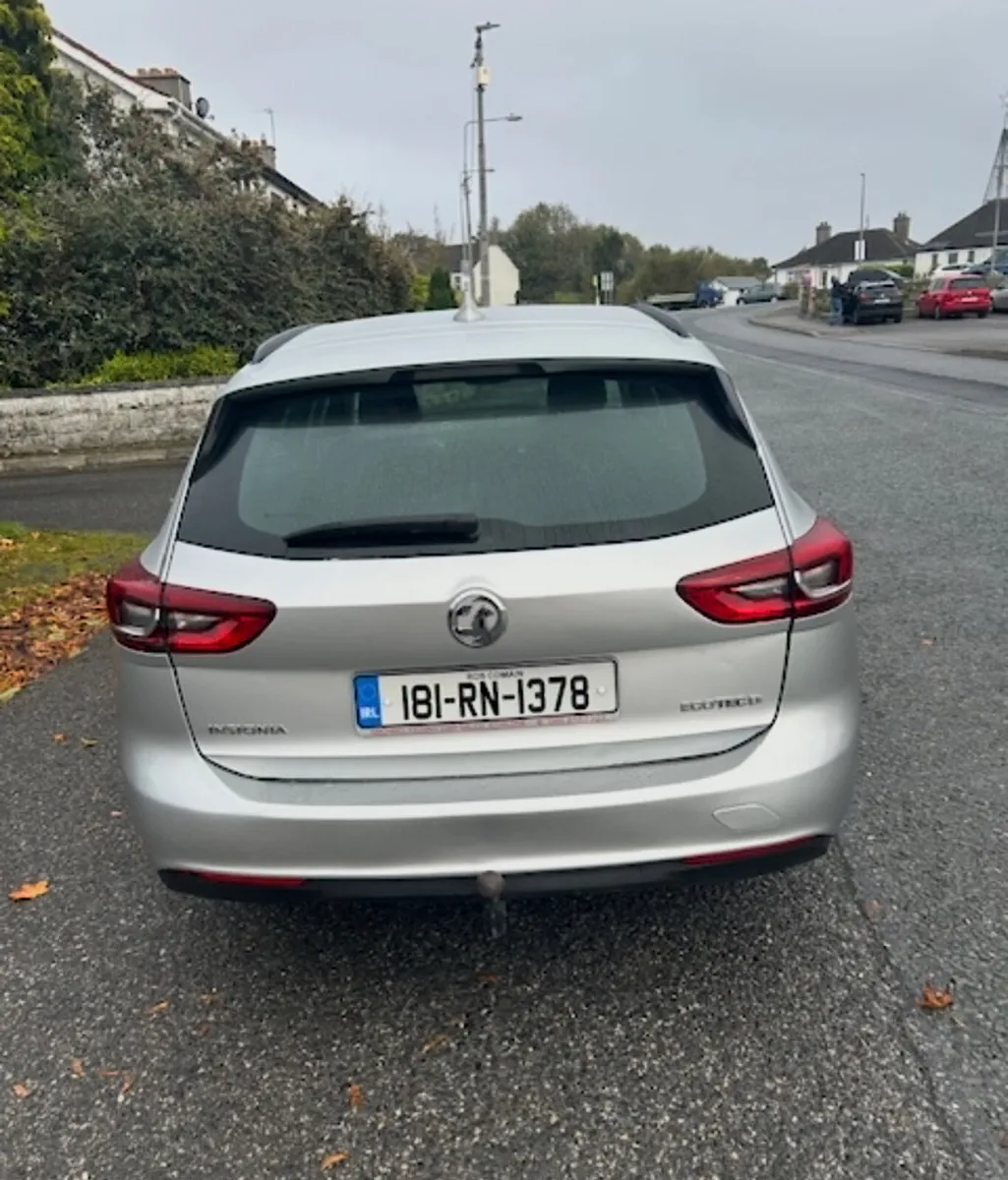 Vauxhall insignia estate 1.6 diesel 2018 excellent - Image 2