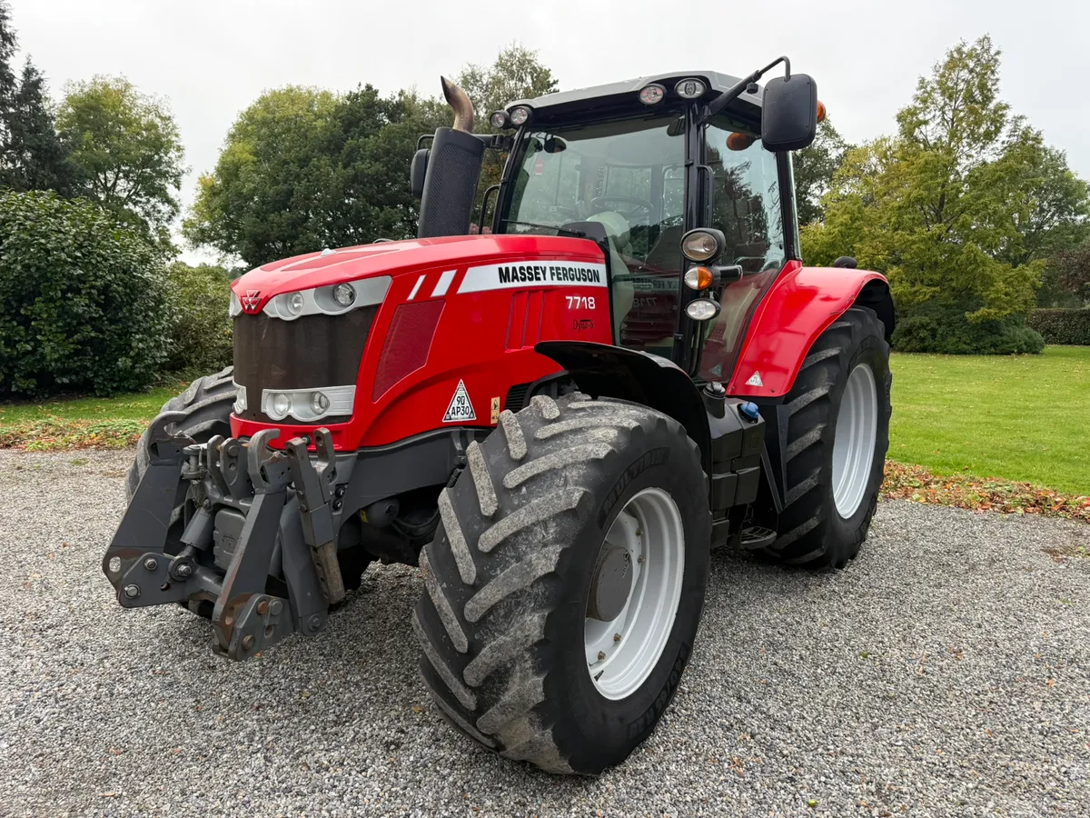 2017 Massey 7718 50k Air Dyna 6 €44950 Plus Vat - Image 2