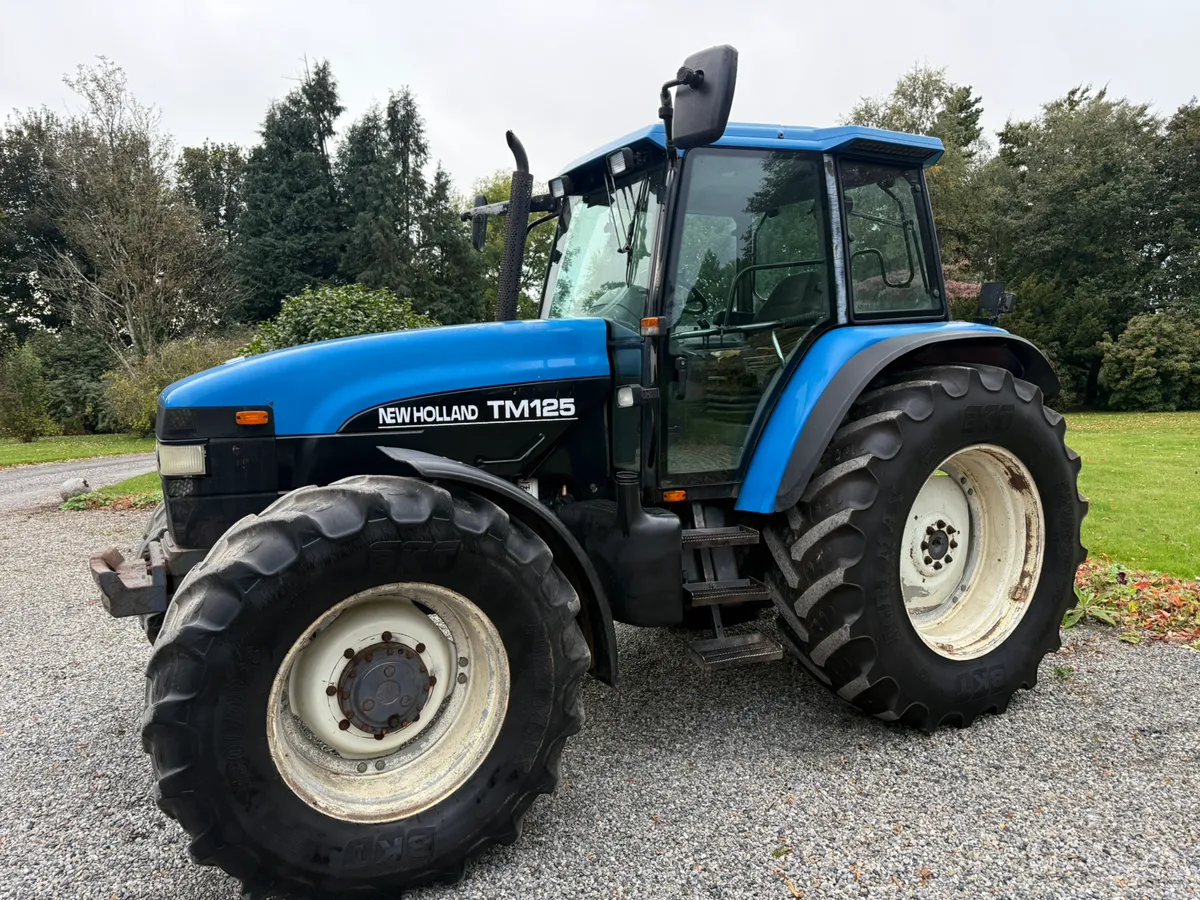 2001 New Holland TM125 D/C €22250 No Vat - Image 2