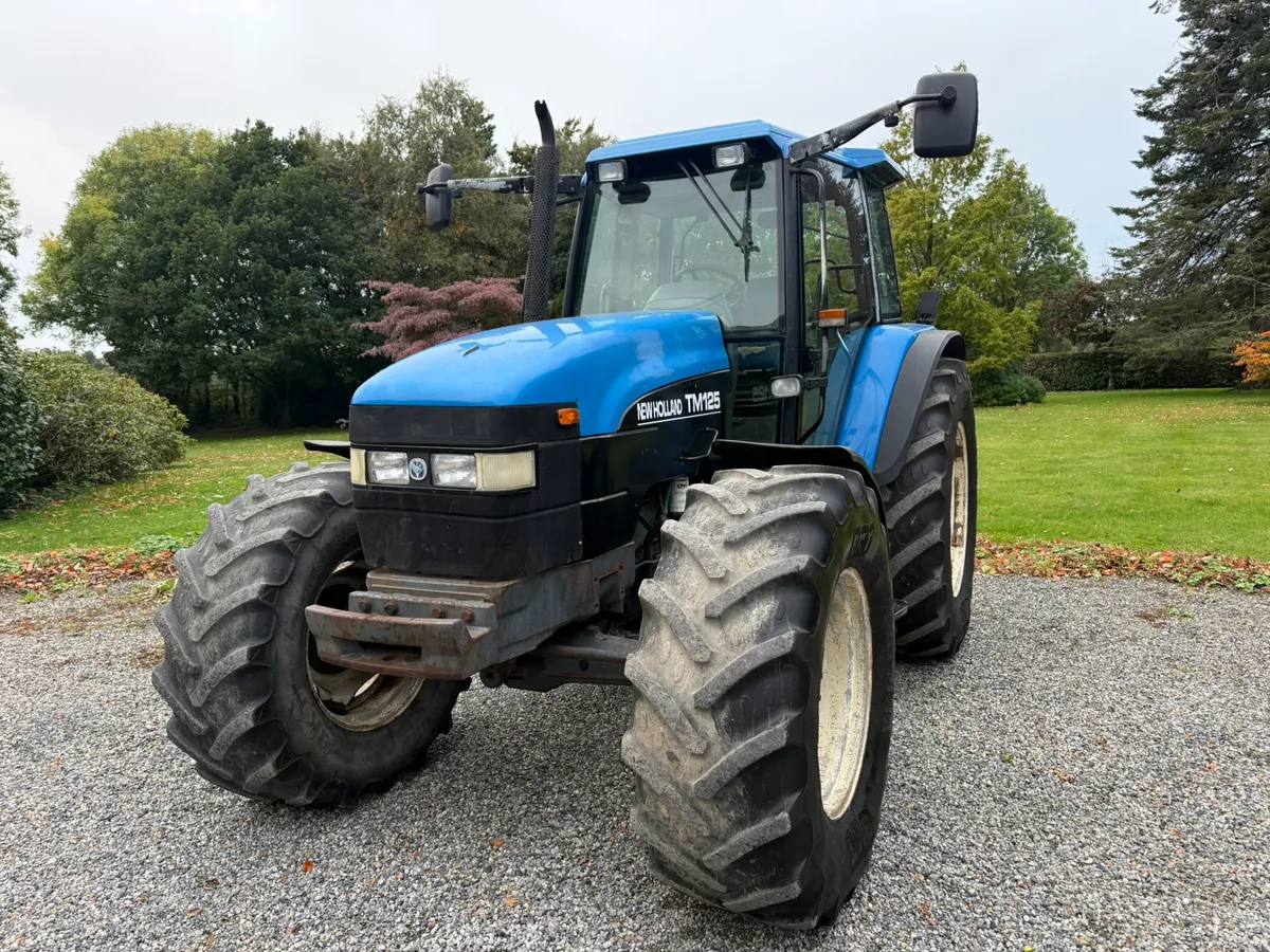 2001 New Holland TM125 D/C €22250 No Vat - Image 3
