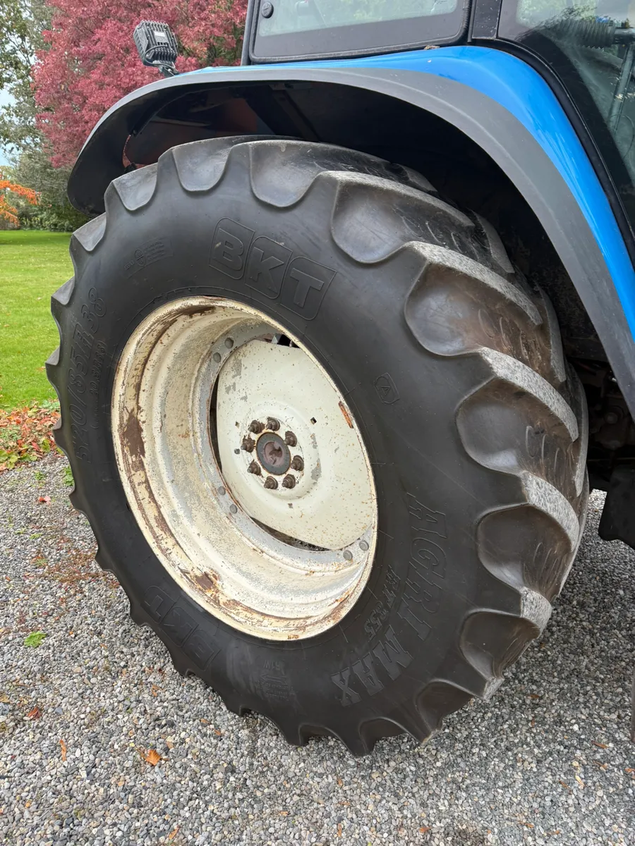 2001 New Holland TM125 D/C €22250 No Vat - Image 4