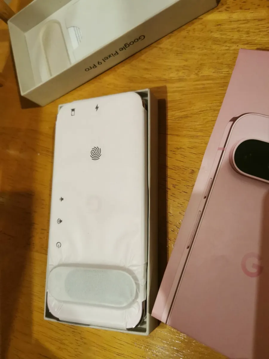 Phone new Google Pixel pro 9 256gb - Image 4
