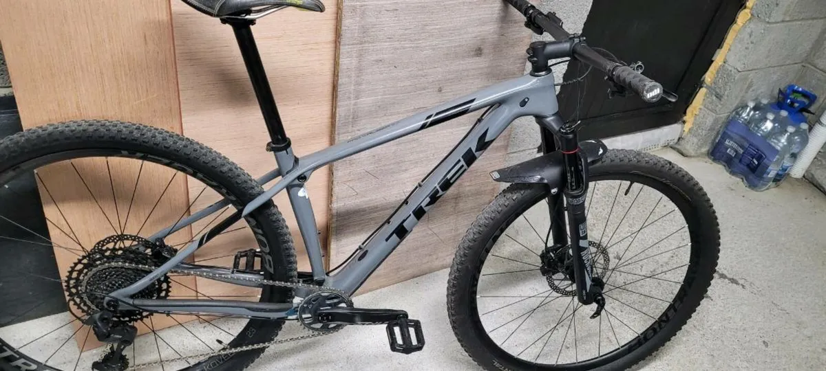 Trek Procaliber 9.7 Full Carbon Mountain Bike - Image 1