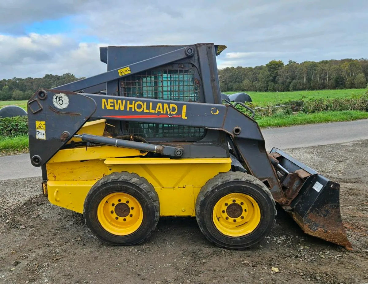 Skidsteer - Image 1