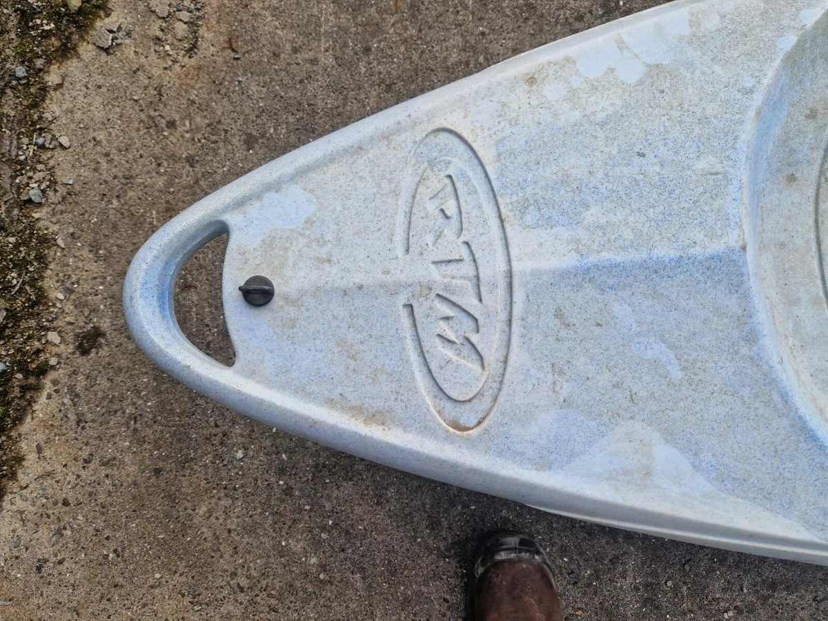 2 Canoes - Image 1