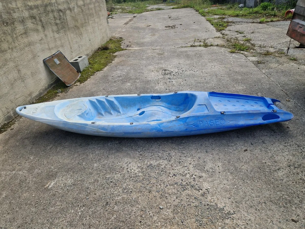 2 Canoes - Image 3