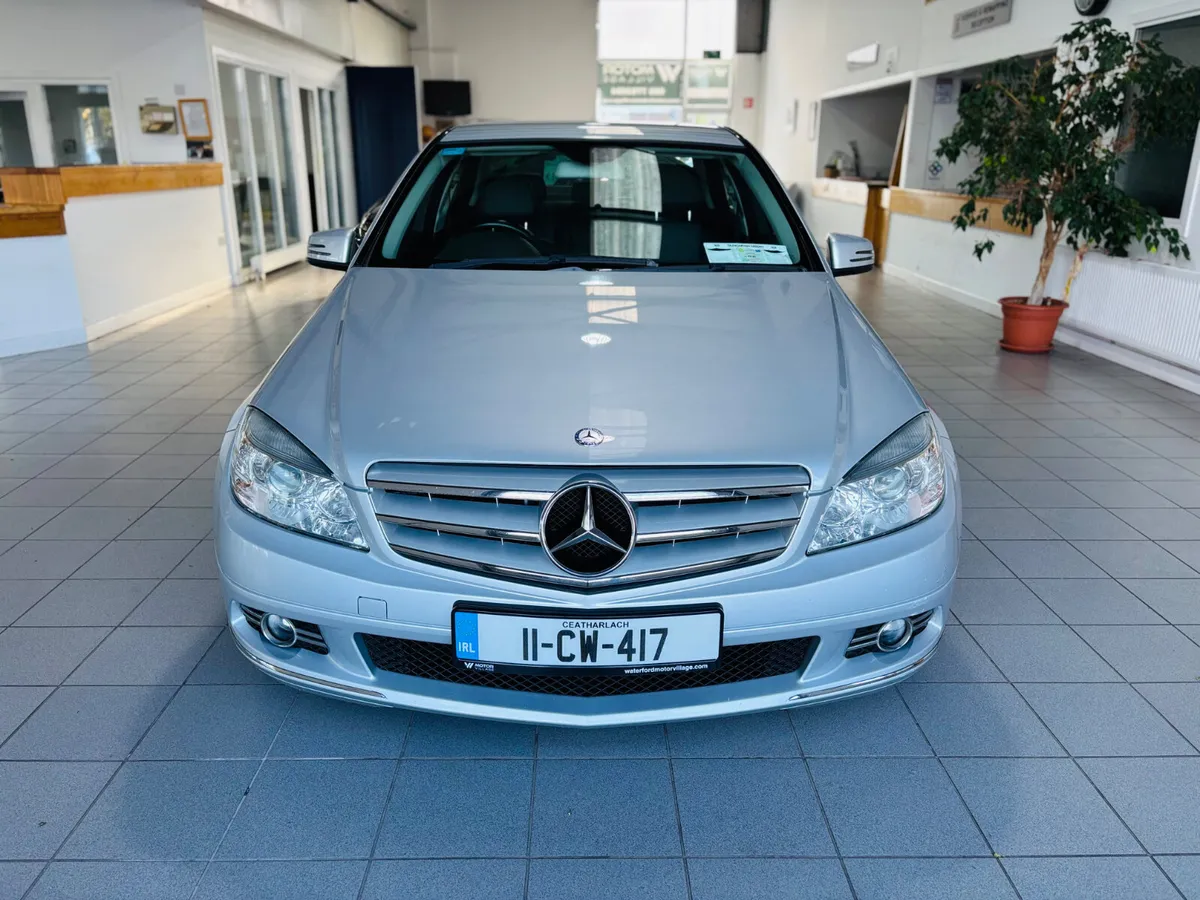 Mercedes-Benz C-Class 2011 - Image 2