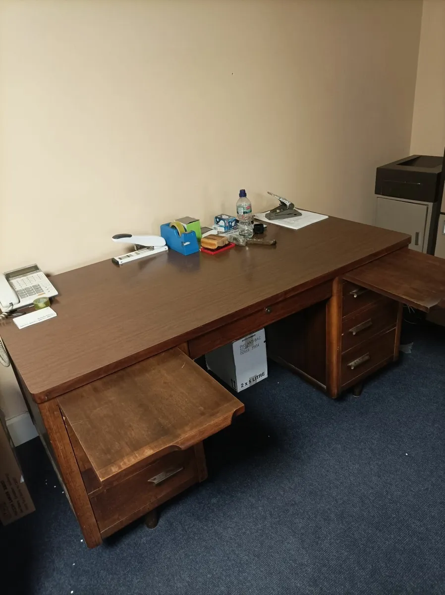 Selection of Office Desks & Chairs - Image 4