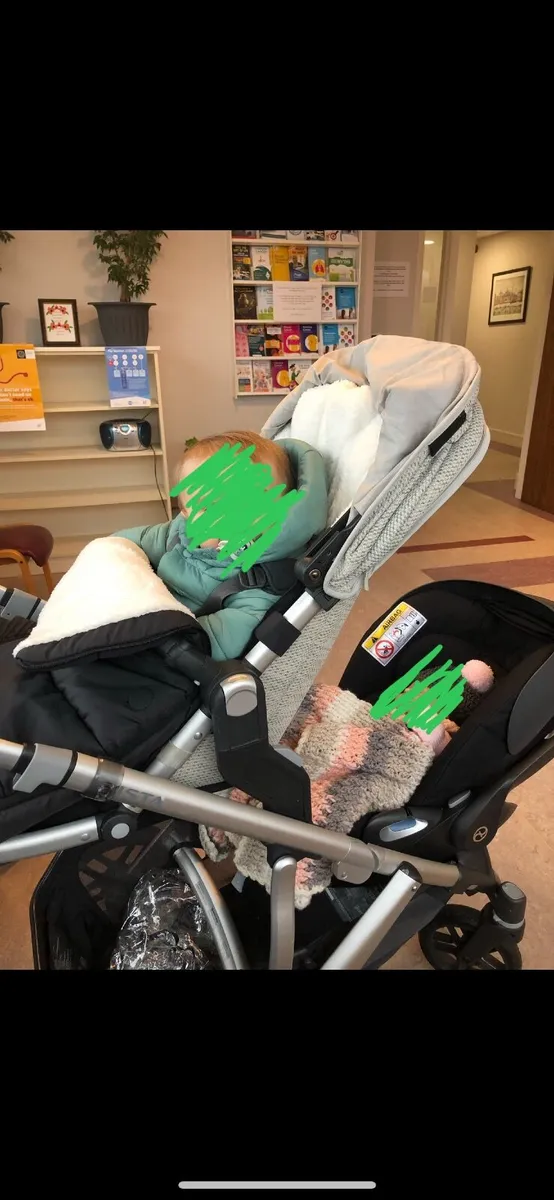 Pram - Image 2