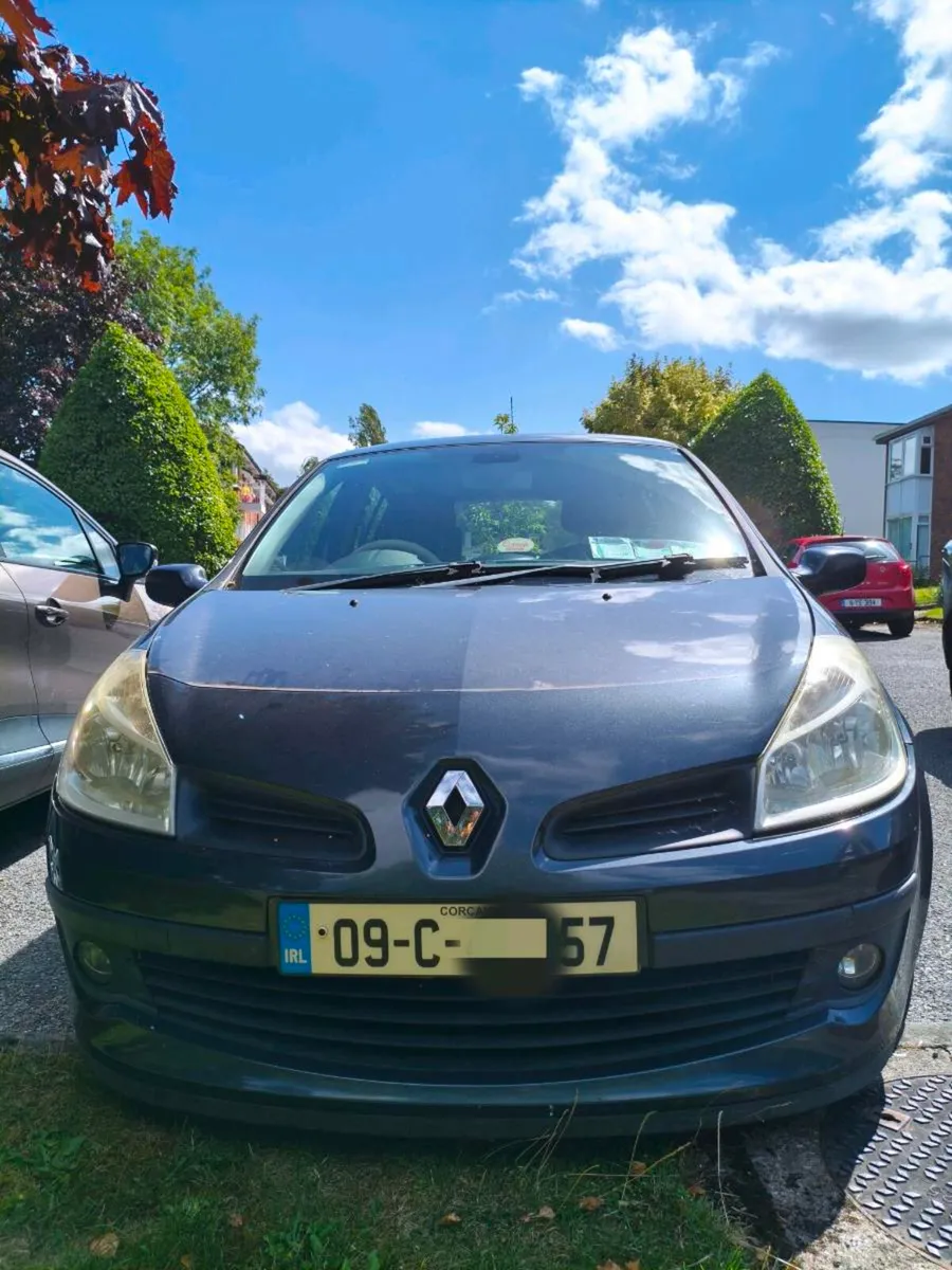 Renault Clio - Image 2