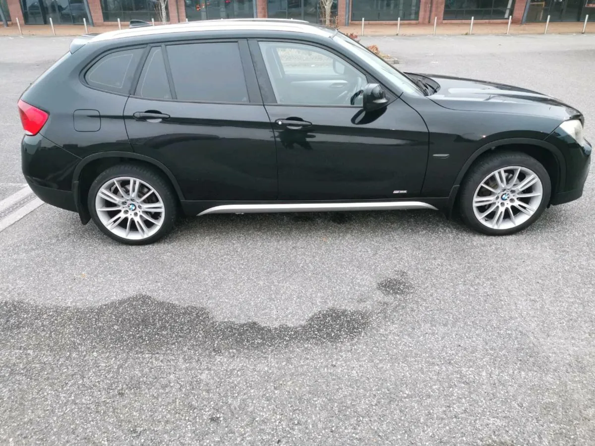 BMW X1 2010 S drive 18d - Image 2
