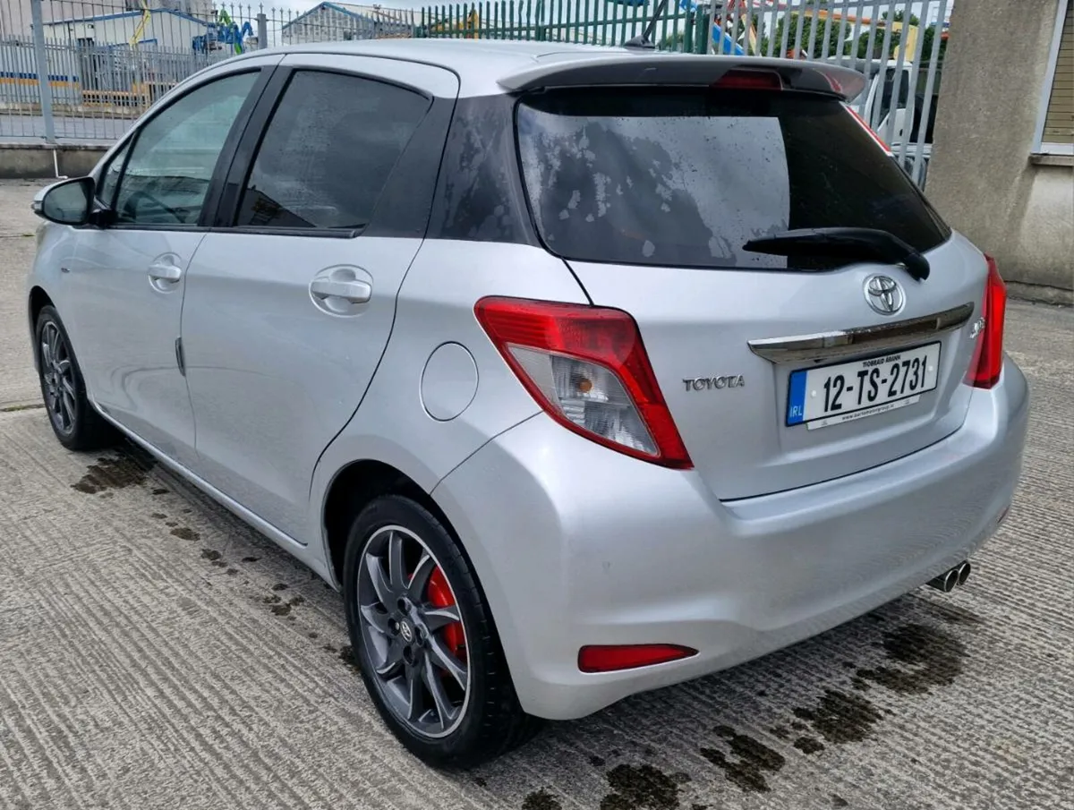 2012 Toyota Yaris Sport 1.3 - Image 4