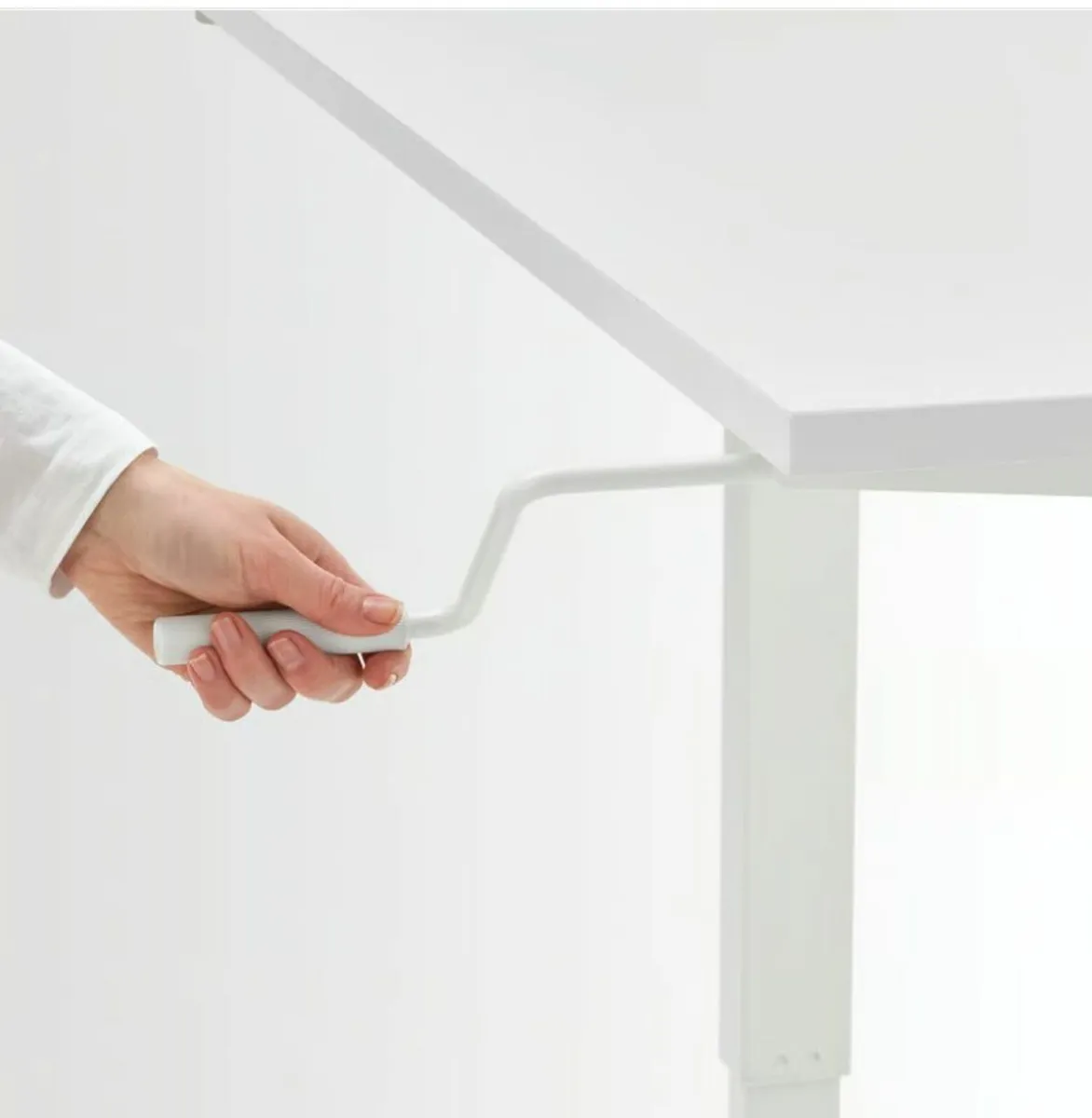 Office desk - Image 3