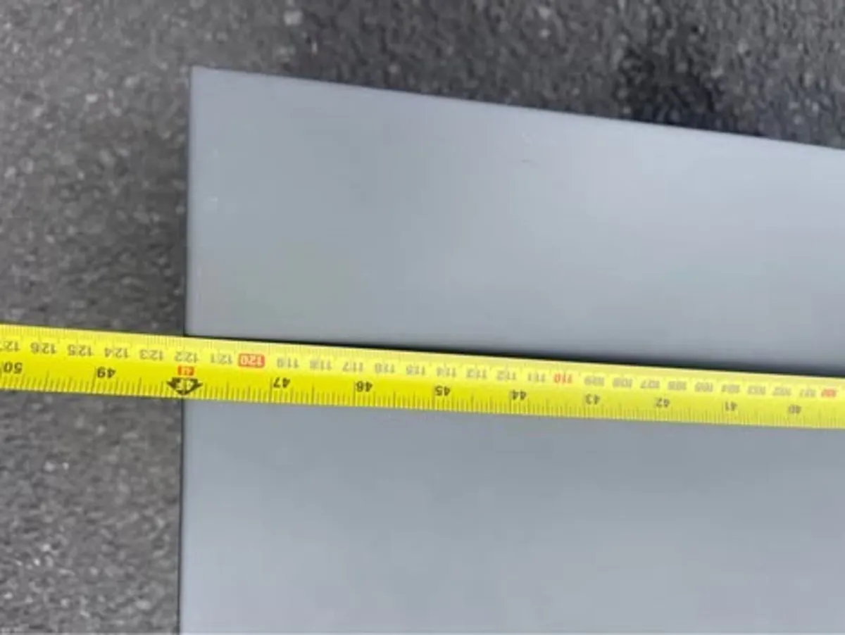 Metallic stand - Image 4