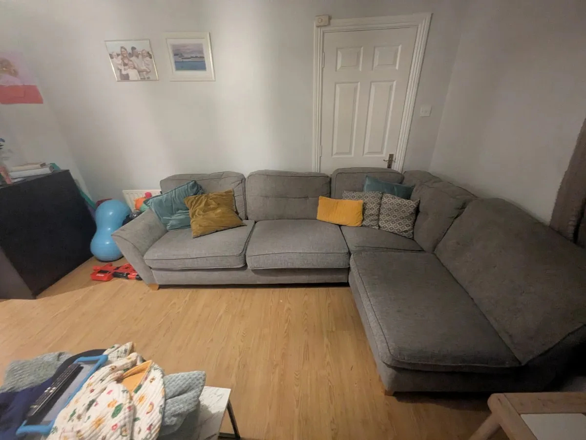 Corner sofa - Image 2