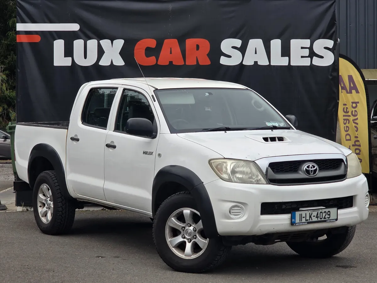 2011 Toyota Hilux 2.5 D-4D // NEW D.O.E - Image 1