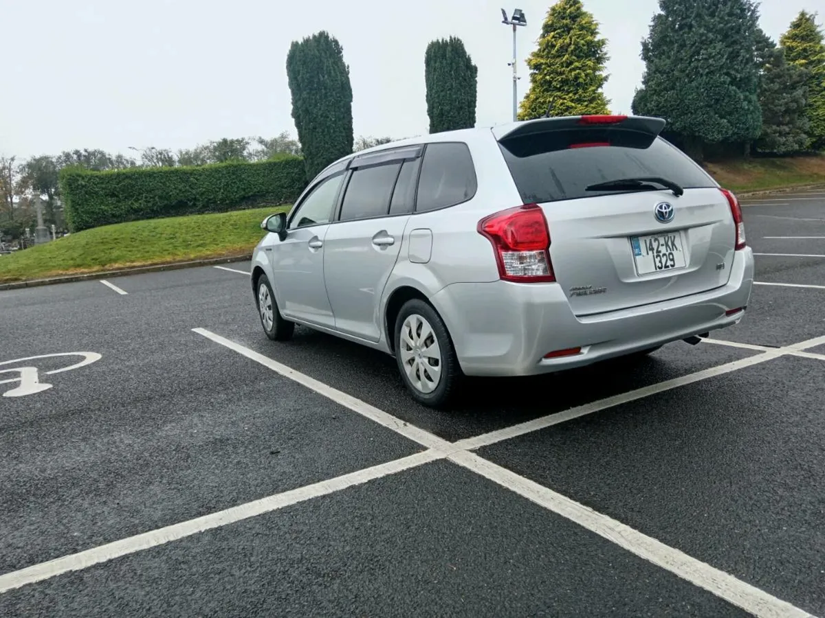 Toyota corolla hybrid automatic - Image 2