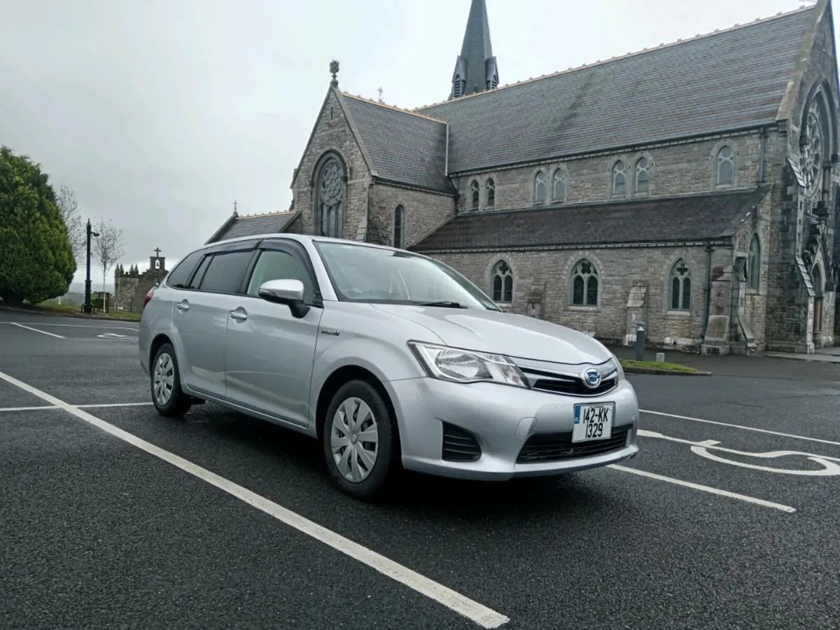 Toyota corolla hybrid automatic - Image 4