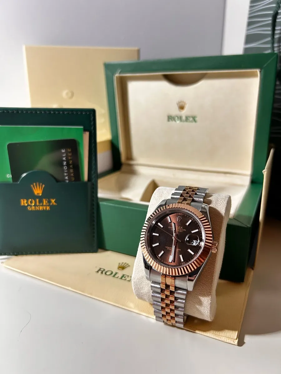 Rolex Oyster Perpetual Datejust - Image 1