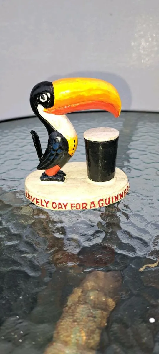 Old Guinness  toucan - Image 1