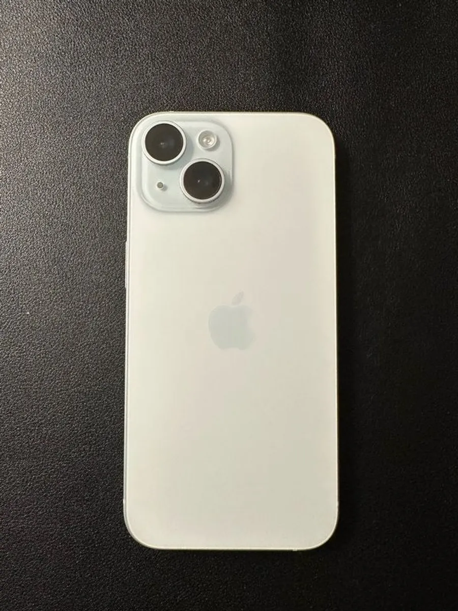 iPhone 15 256gb - Image 1