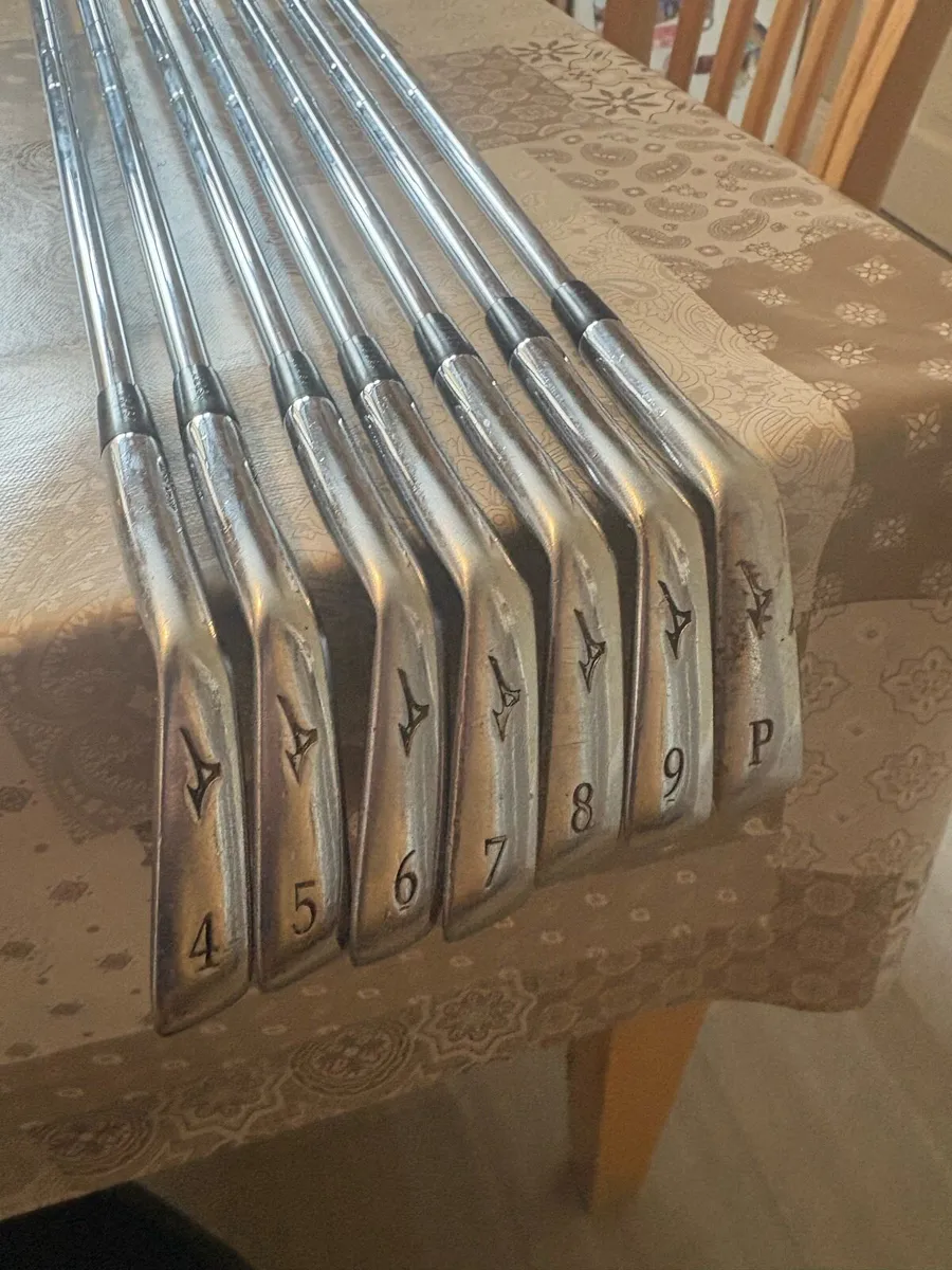 Mizuno mp68 irons - Image 1