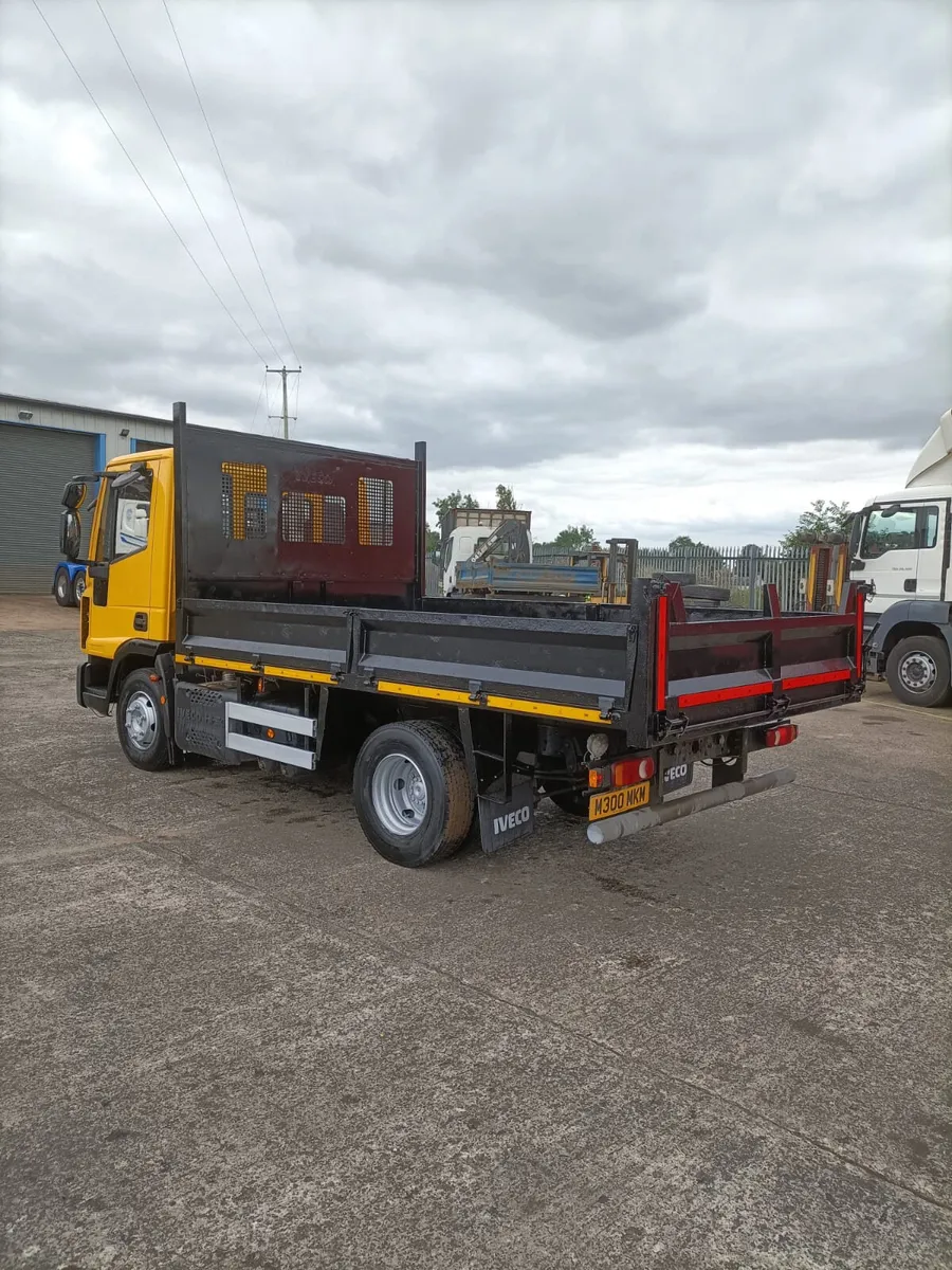 2020 Iveco 7.5 ton tipper steel body manual - Image 3