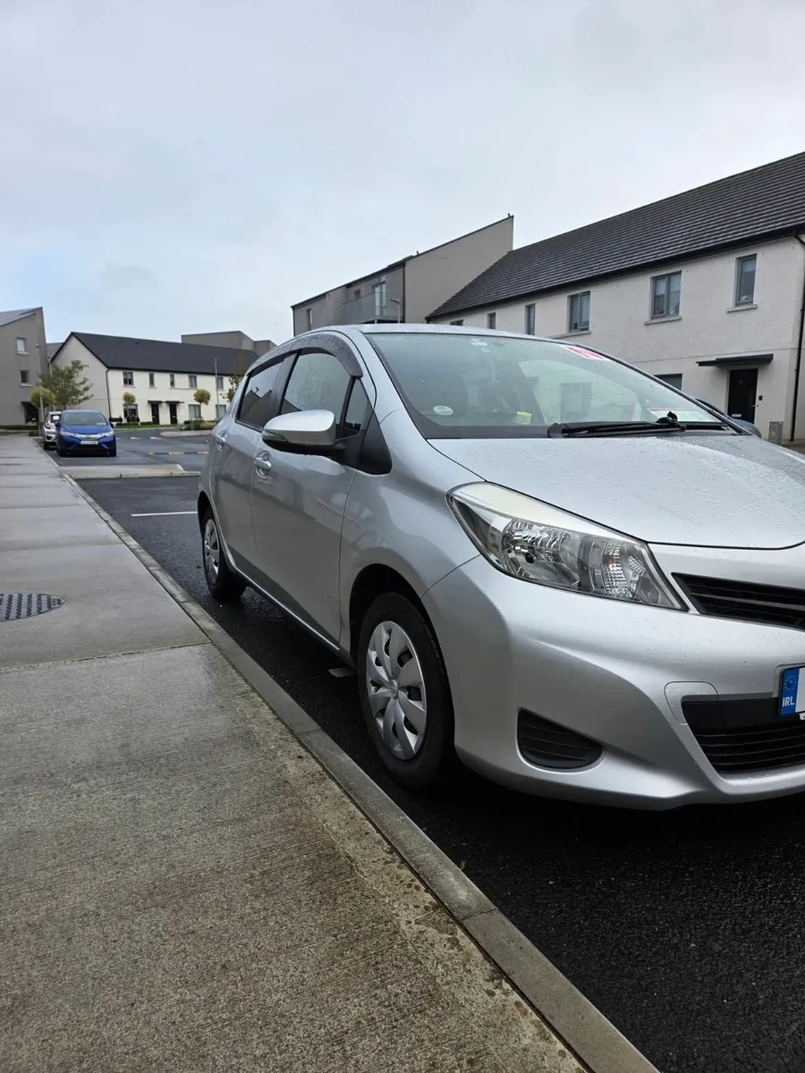 Toyota Vitz 2014 - Image 4