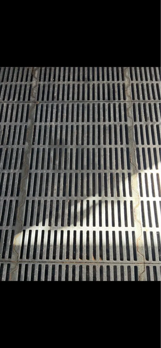 Plastic slats - Image 2