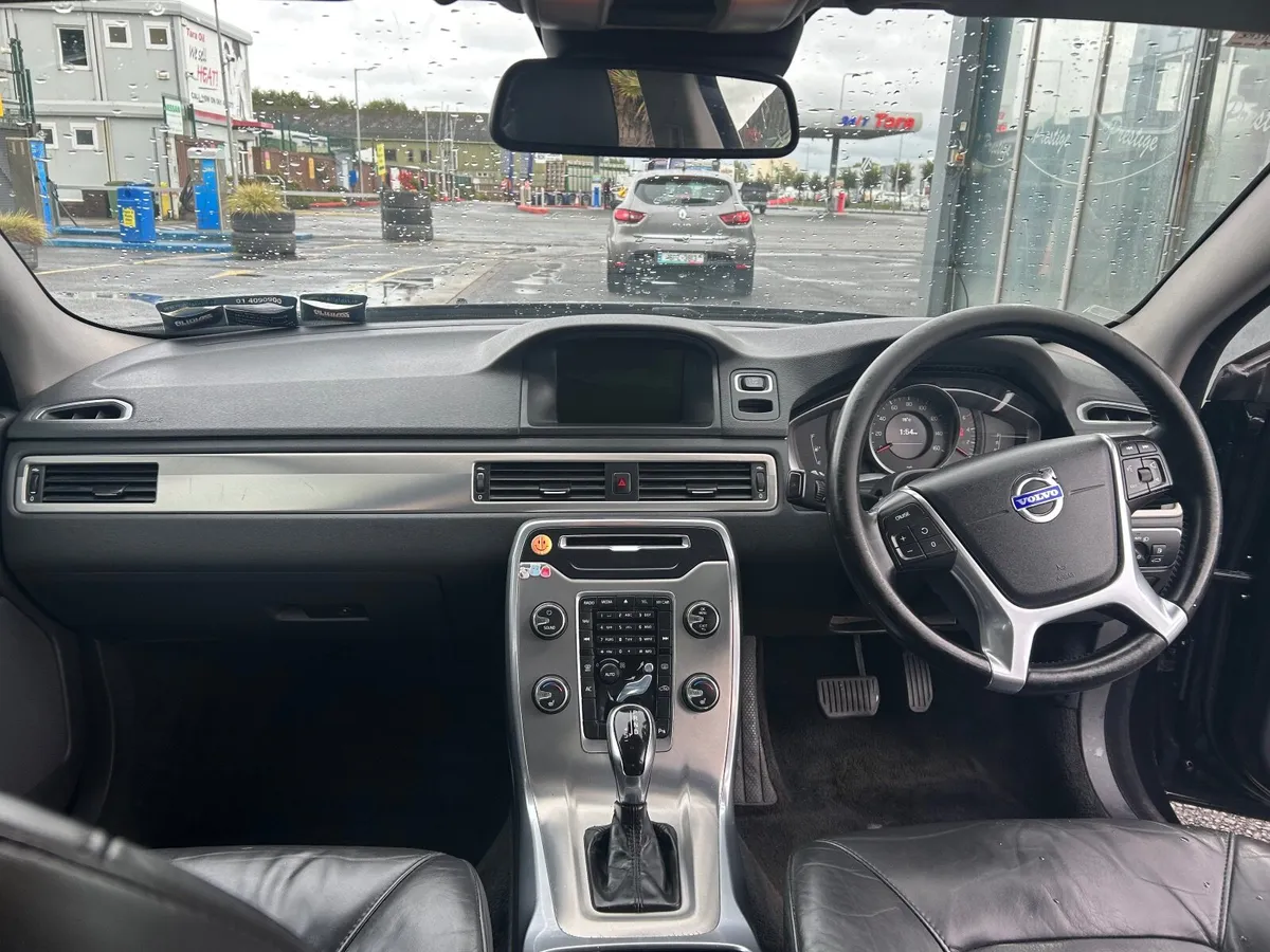 Volvo 80 Series 2013 - Image 4