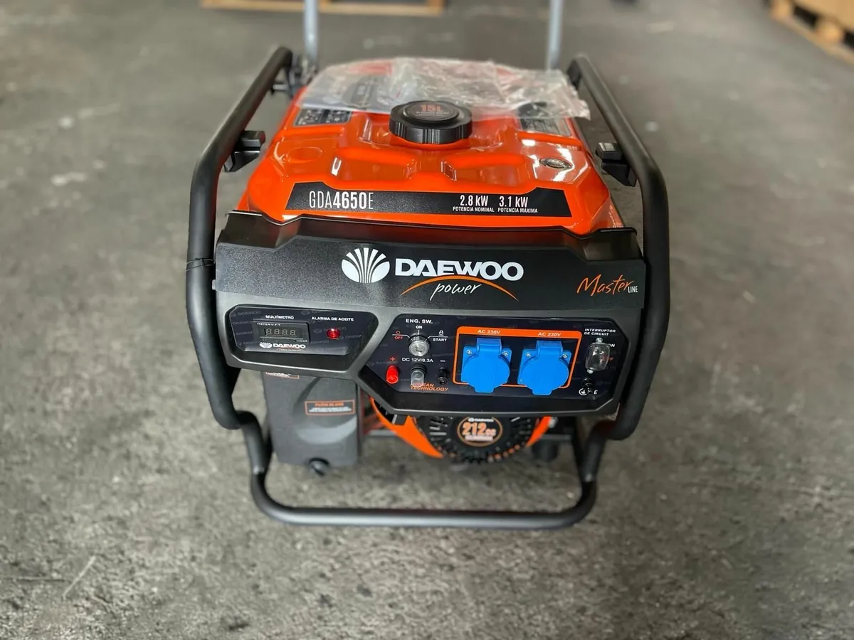 Daewoo GDA4650E  Generator - ex-display - Image 4