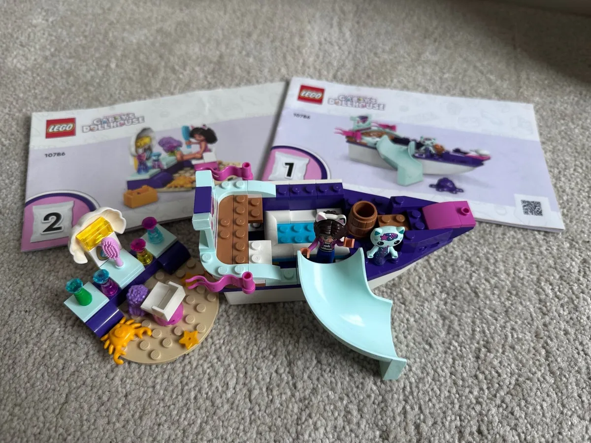 Gabby’s Dollhouse MerCat’s Ship and Spa Lego 10786 - Image 4