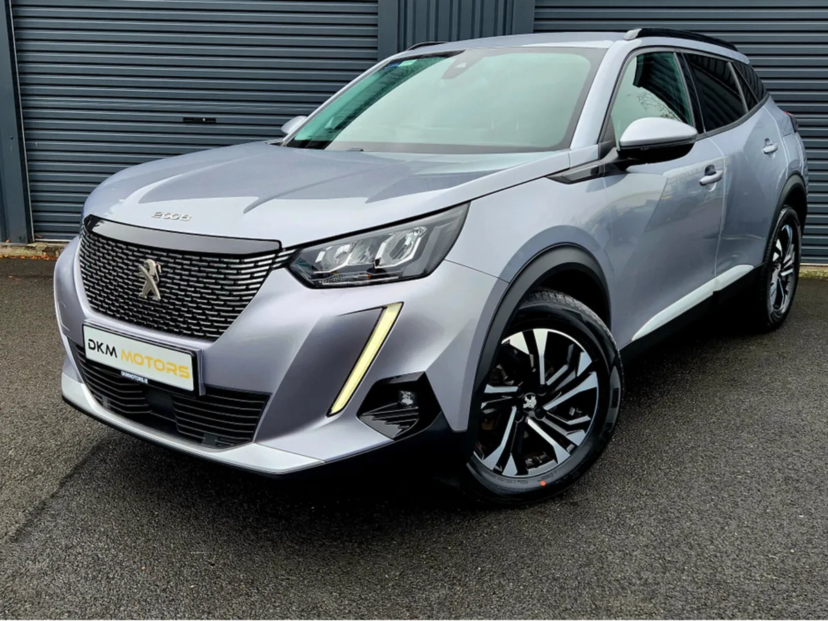Peugeot 2008 ALLURE 1.5 BLUE HDI 110 4 4DR - Image 3