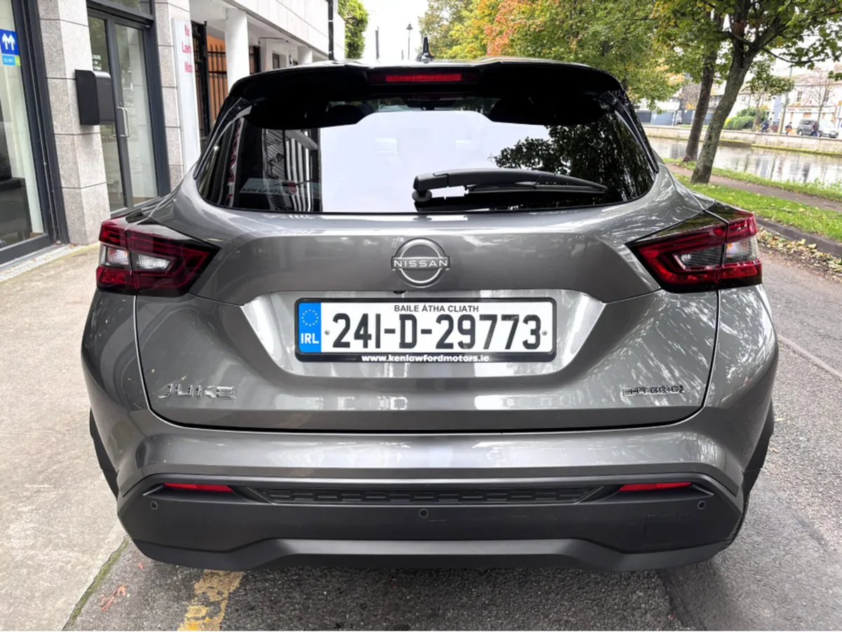 Nissan Juke 1.6 HYBRID SV PREMIUM MY23.7 - Image 4