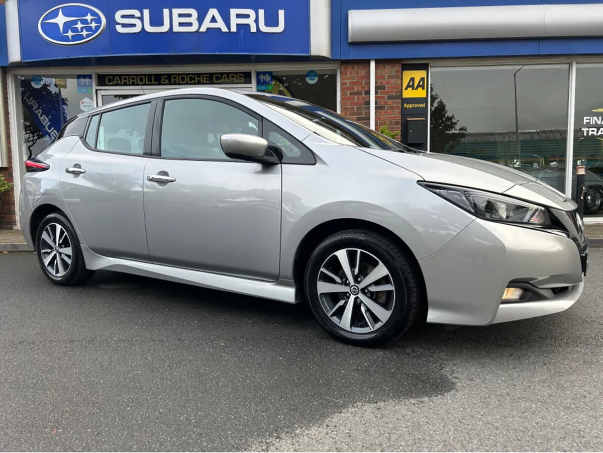 Nissan Leaf Lovely Acenta  EV 110KW 39KWH 5DR / Su - Image 1