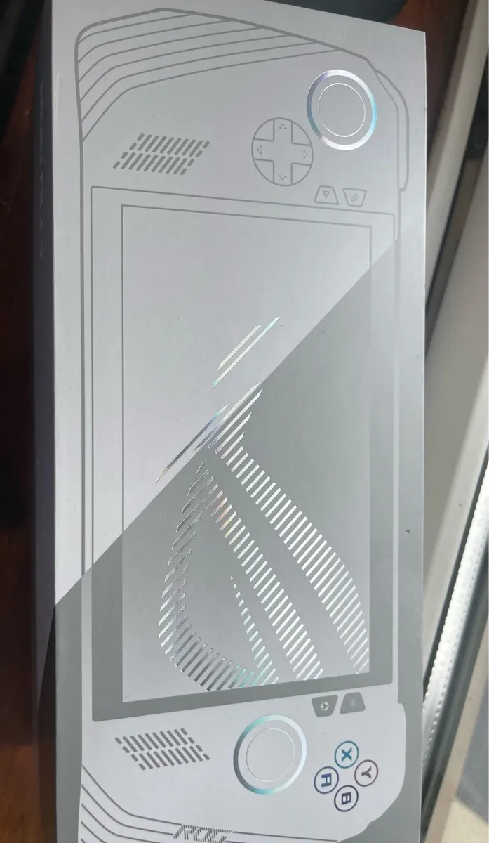 Asus Rog handheld - Image 1