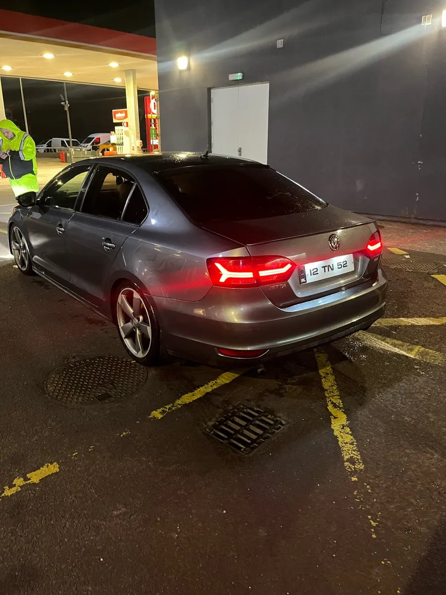 2012 Jetta 1.6 tdi - Image 1