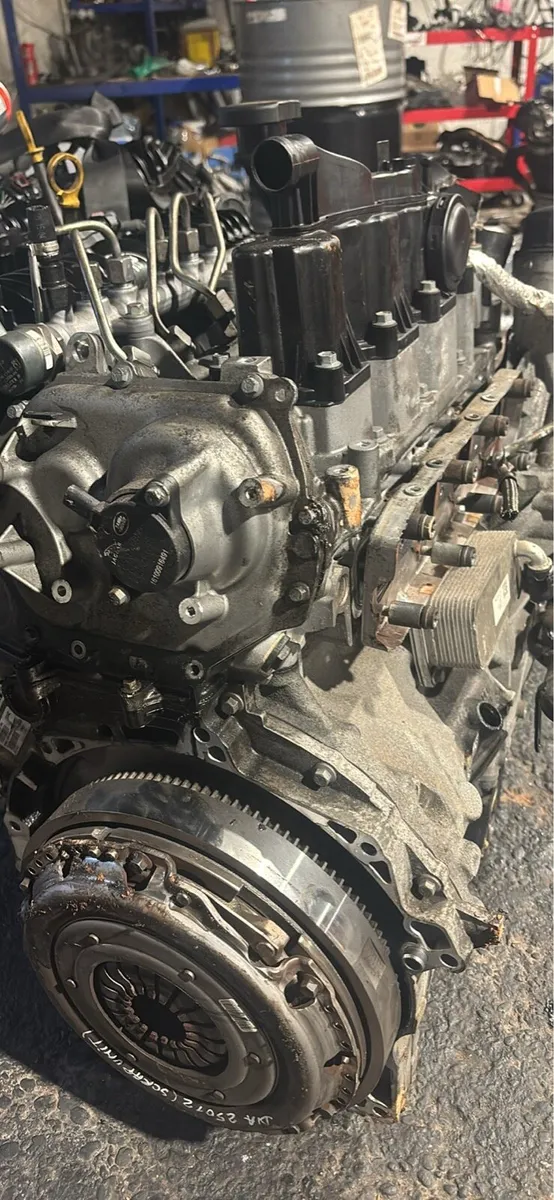 Land Rover discovery2017/ xe  engines for repair