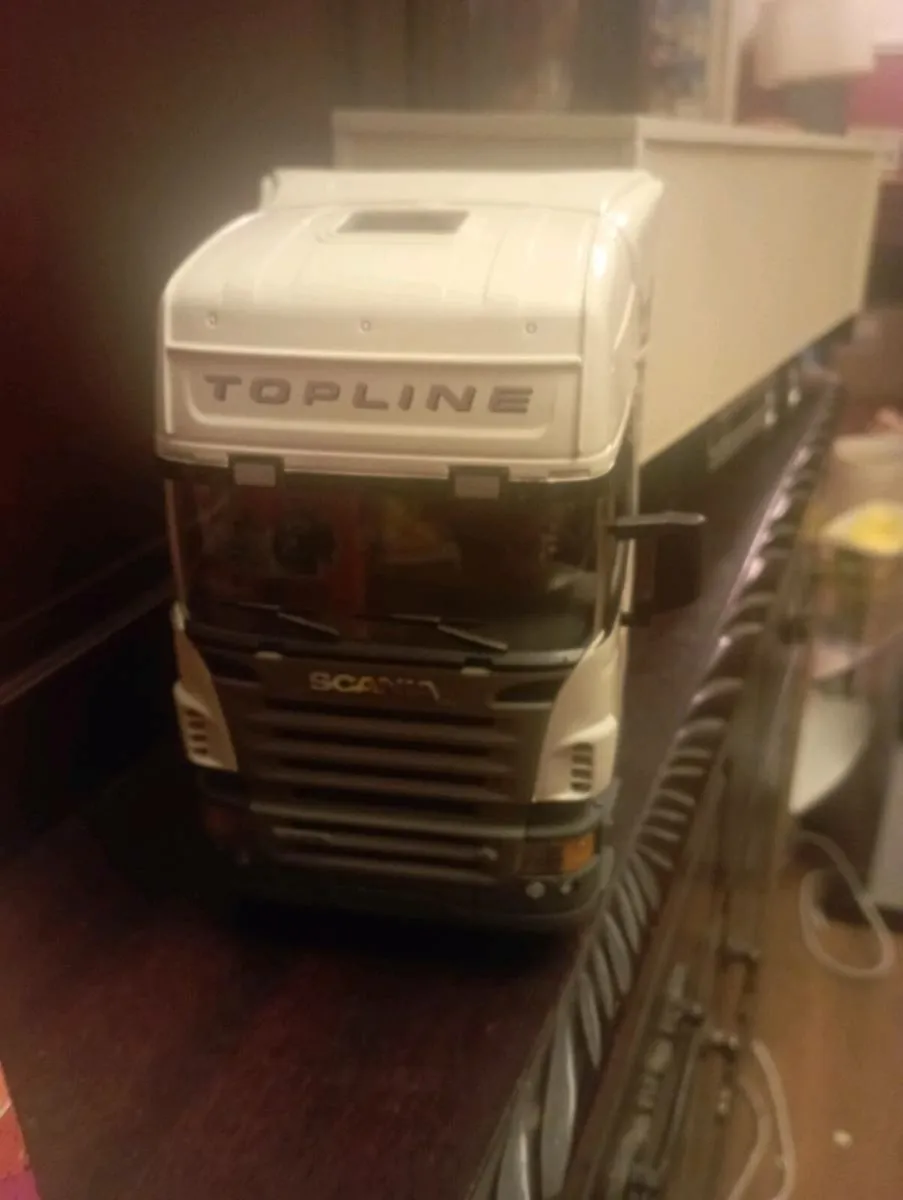 BOXED SCANIA R620 TOP LINE  LARGE 1-24 SCALE - Image 1