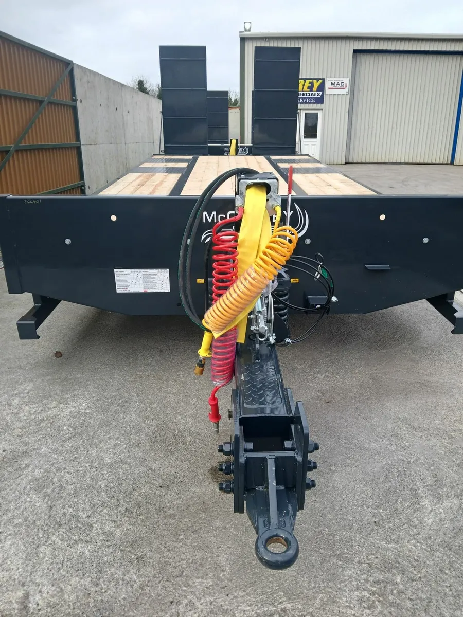 Low loader - Image 1