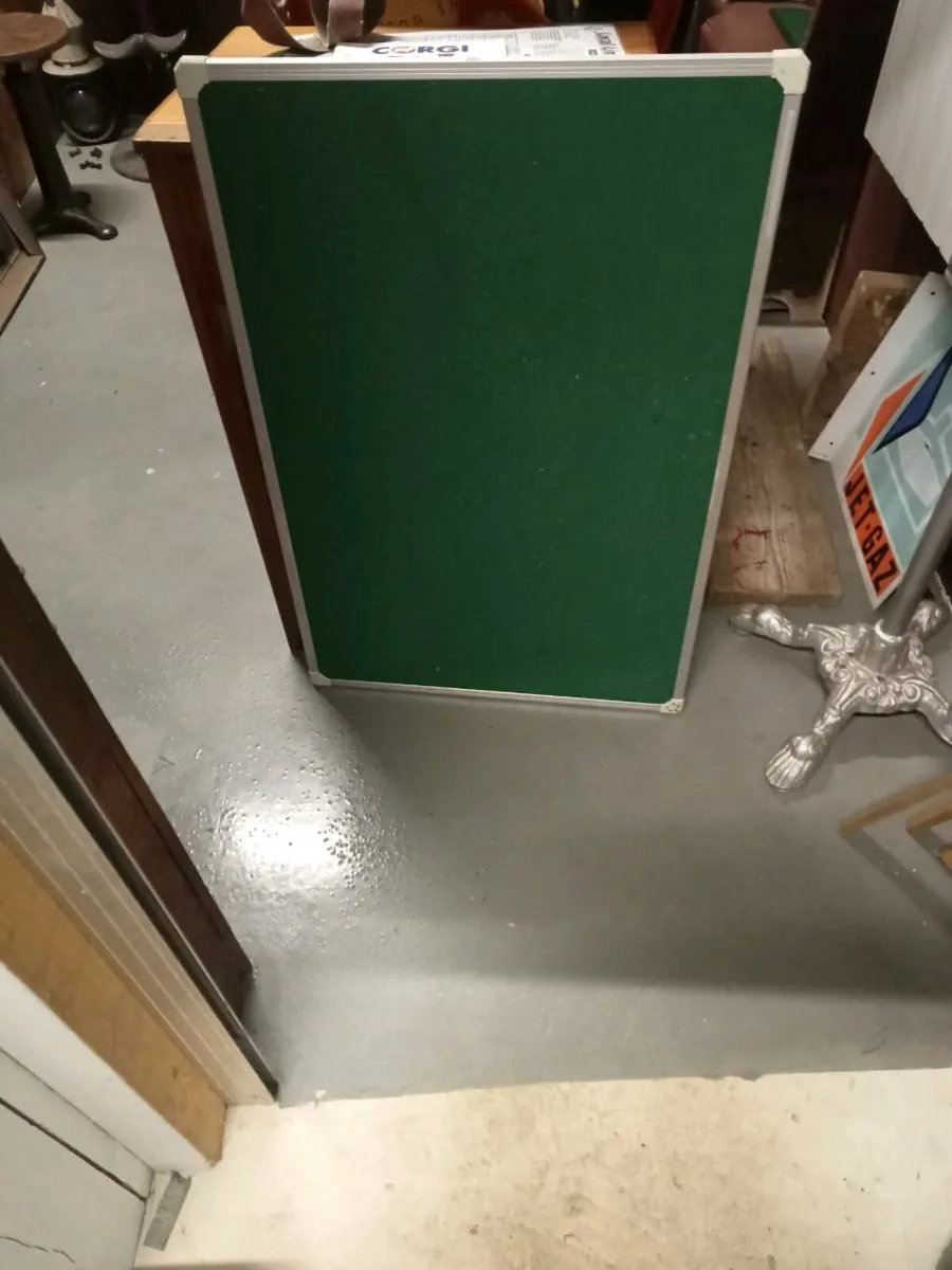 Pin board notice board - Image 1