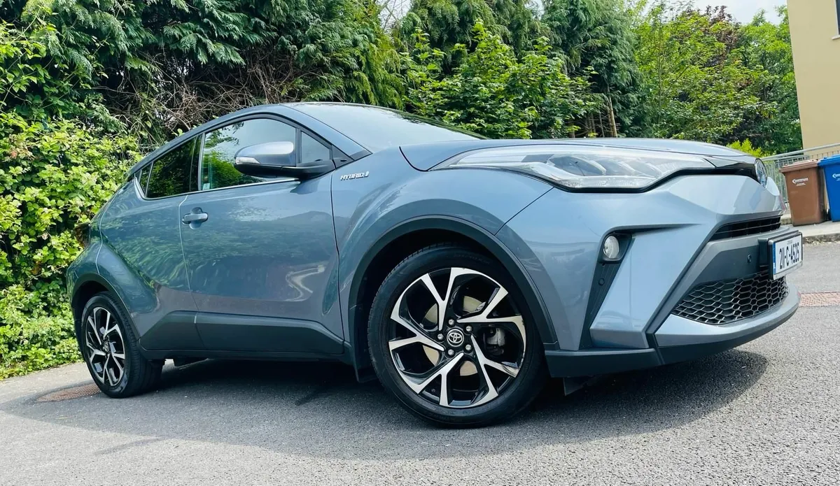 Toyota C-HR 1.8 Hybrid 2021 – Immaculate Condition - Image 1
