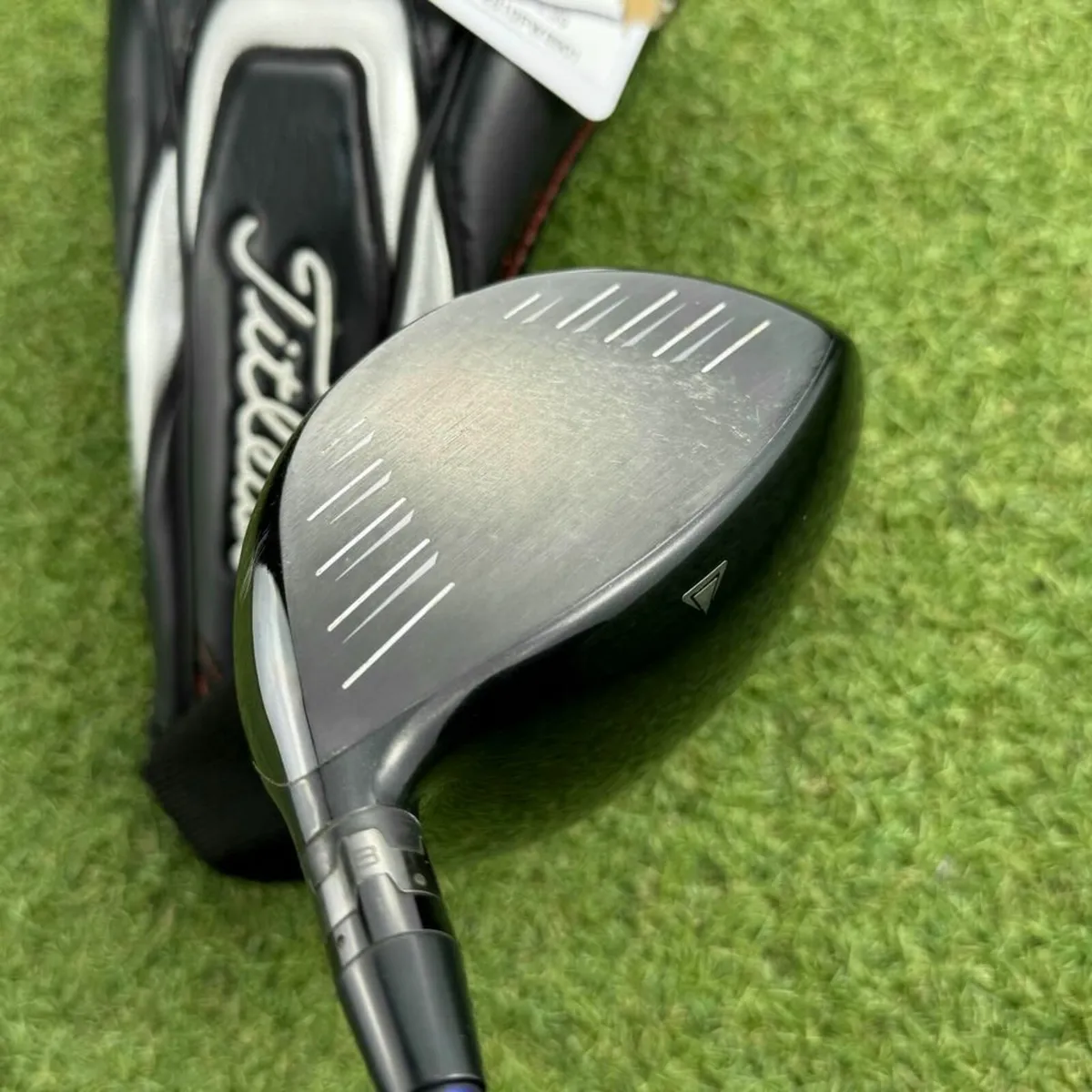 Titleist 915 D3 Driver / 9.5° / Stiff - Image 4