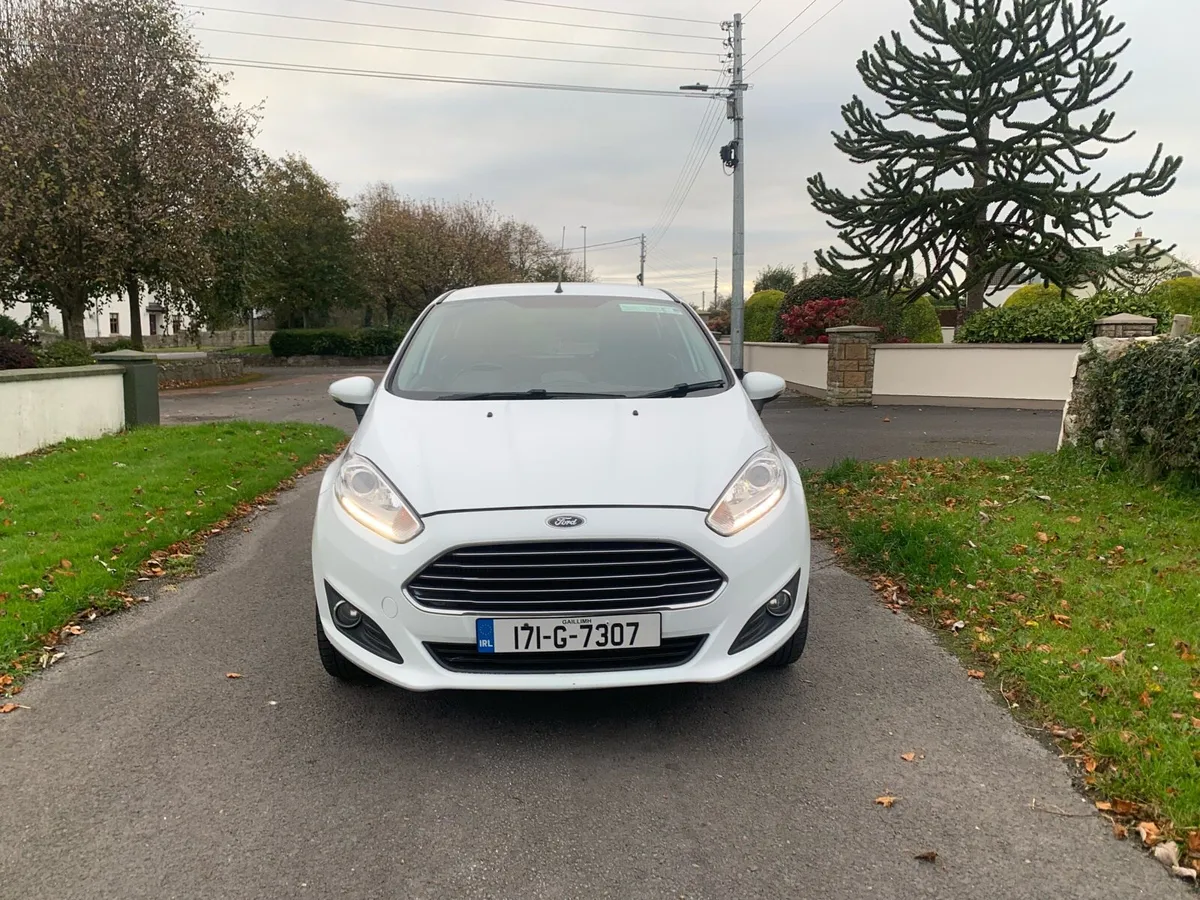 2017 Ford Fiesta Zetec 1.0 Petrol NCT Jan 2027 - Image 3