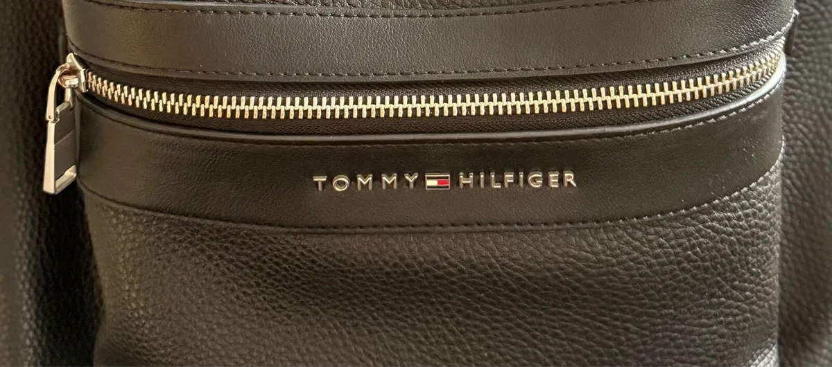 Tommy Hilfiger faux leather black backpack - Image 2