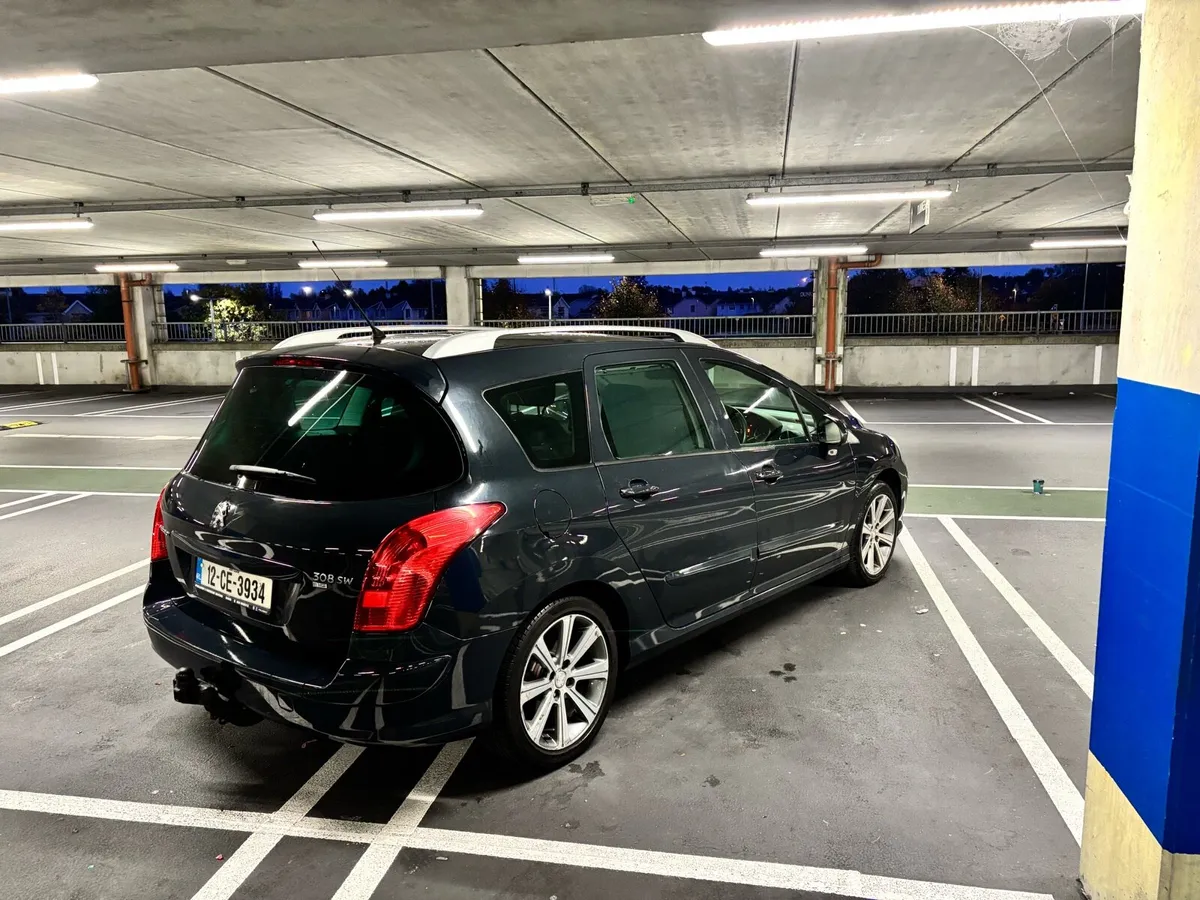 Peugeot 308 SW - Image 4